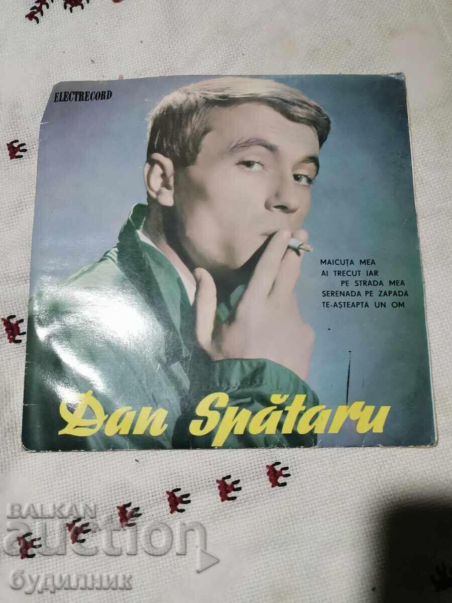 I am listing over 100 vinyl records. Super low price. ENDING AUCTION