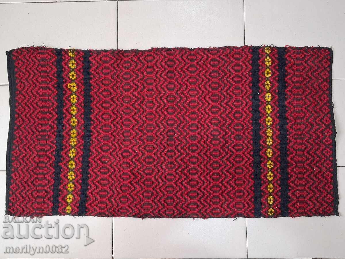 Broderie pentru fata de perna pentru costum