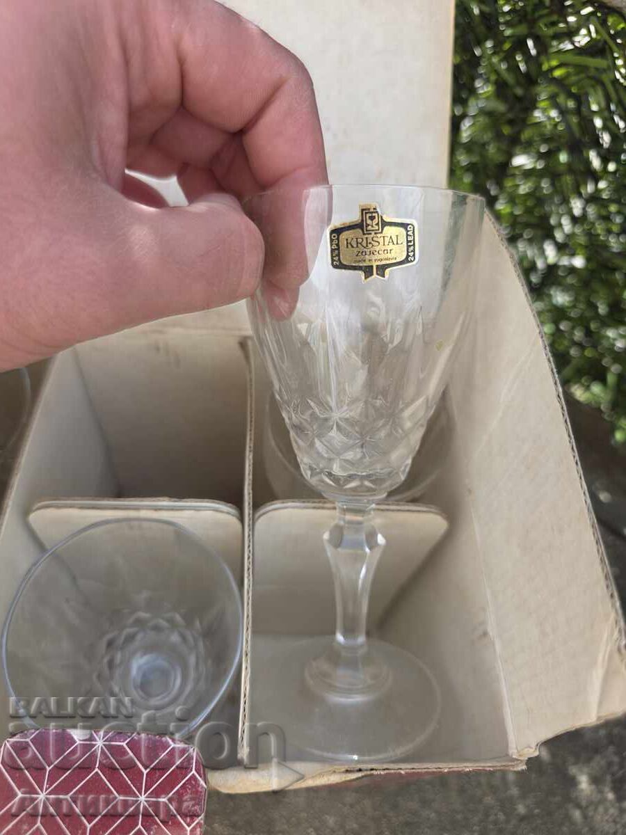 stari kachestveni kristalni chashi ot Yugoslaviya