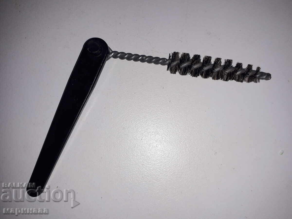 ΒΕΡΓΑ ΚΑΘΑΡΙΣΜΟΥ ΟΠΛΟΥ με τιμή € 1.20 | 2.35 BGN