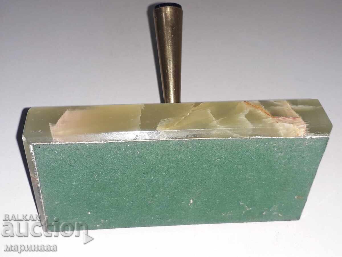 Delivery of OLD DESK ORGANIZER. ONYX, BRASS Delivery of OLD DESK ORGANIZER. ONYX, BRASS