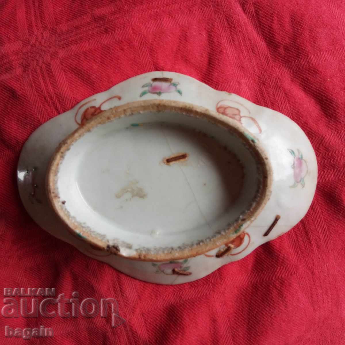 Porțelan chinezesc antic cu preț € 50.00 | 97.79 BGN