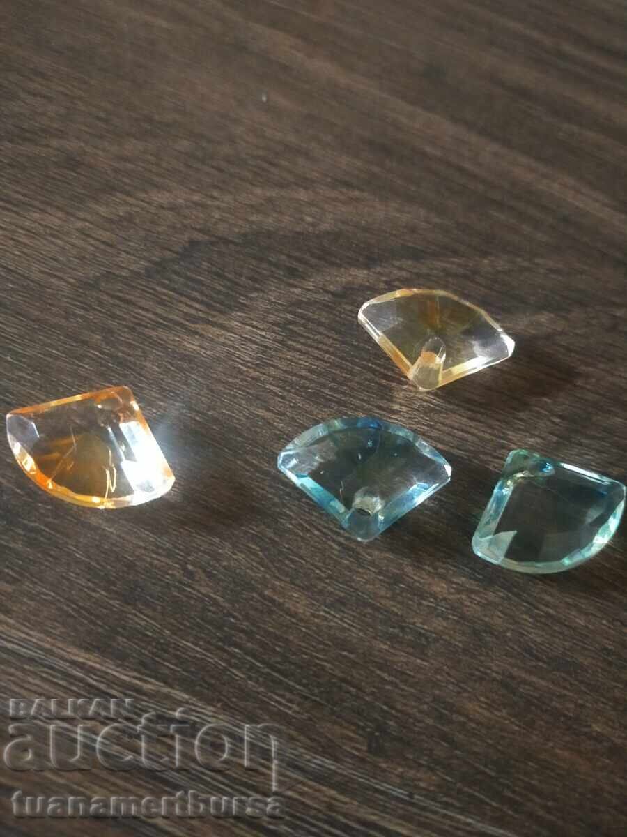 Licitație accesoriu pentru bijuterii