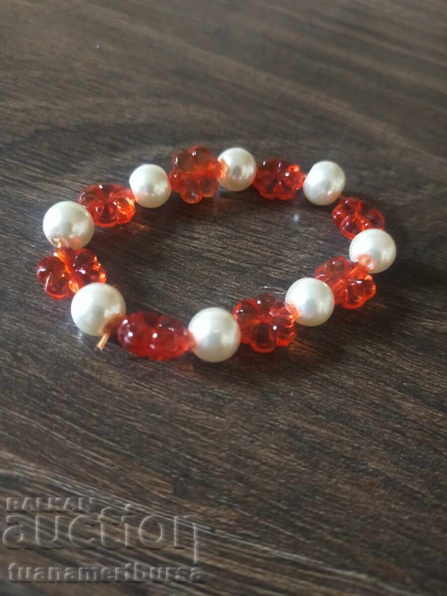 βραχιόλι με τιμή € 1.00 | 1.96 BGN