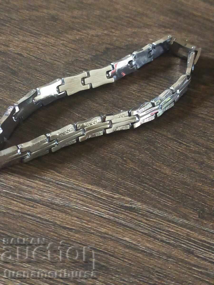 Доставка на гривна