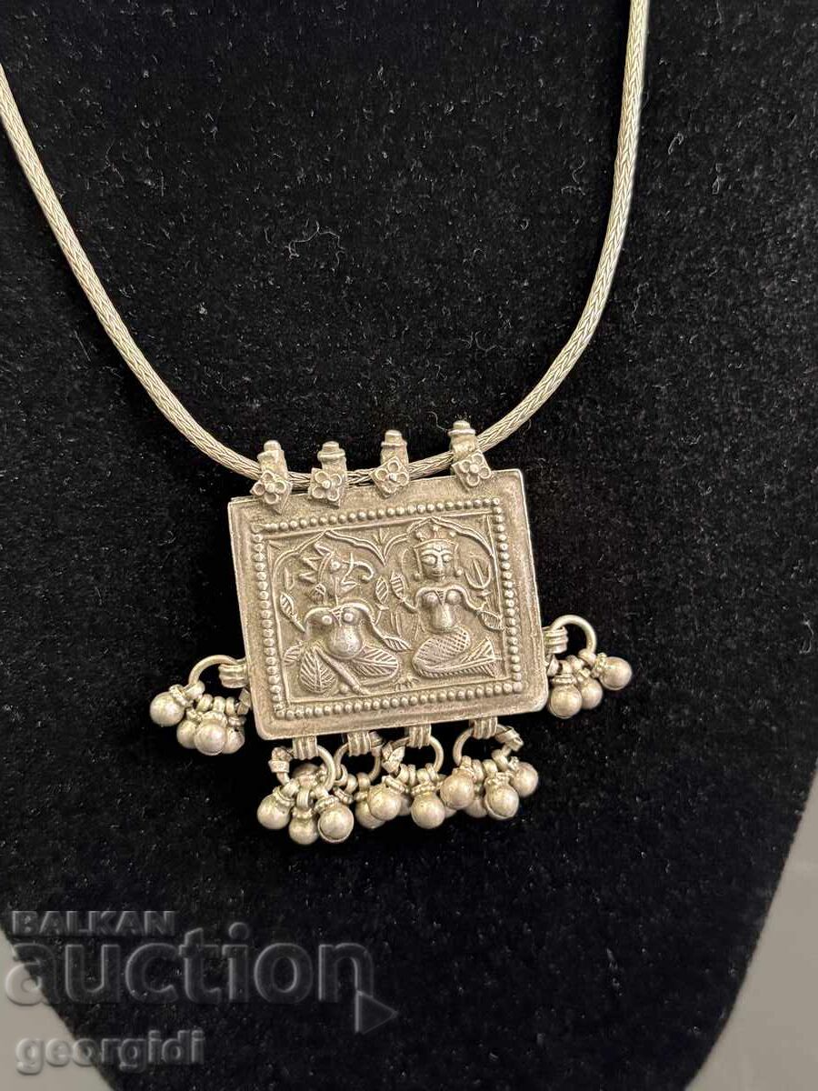 Amuletă indiană din argint / muscă / relicvar. Nr. 8105 cu preț € 235.00 | 459.62 BGN