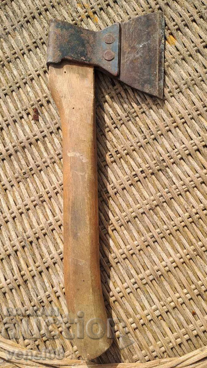 Руска брадвичка с цена € 0.01 | 0.02 лв. Руска брадвичка с цена € 0.01 | 0.02 лв.