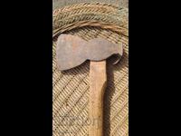 Сапьорска брадва