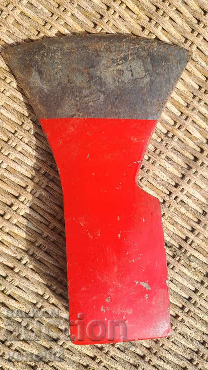 Adler Axe with price € 5.50 | 10.76 BGN
