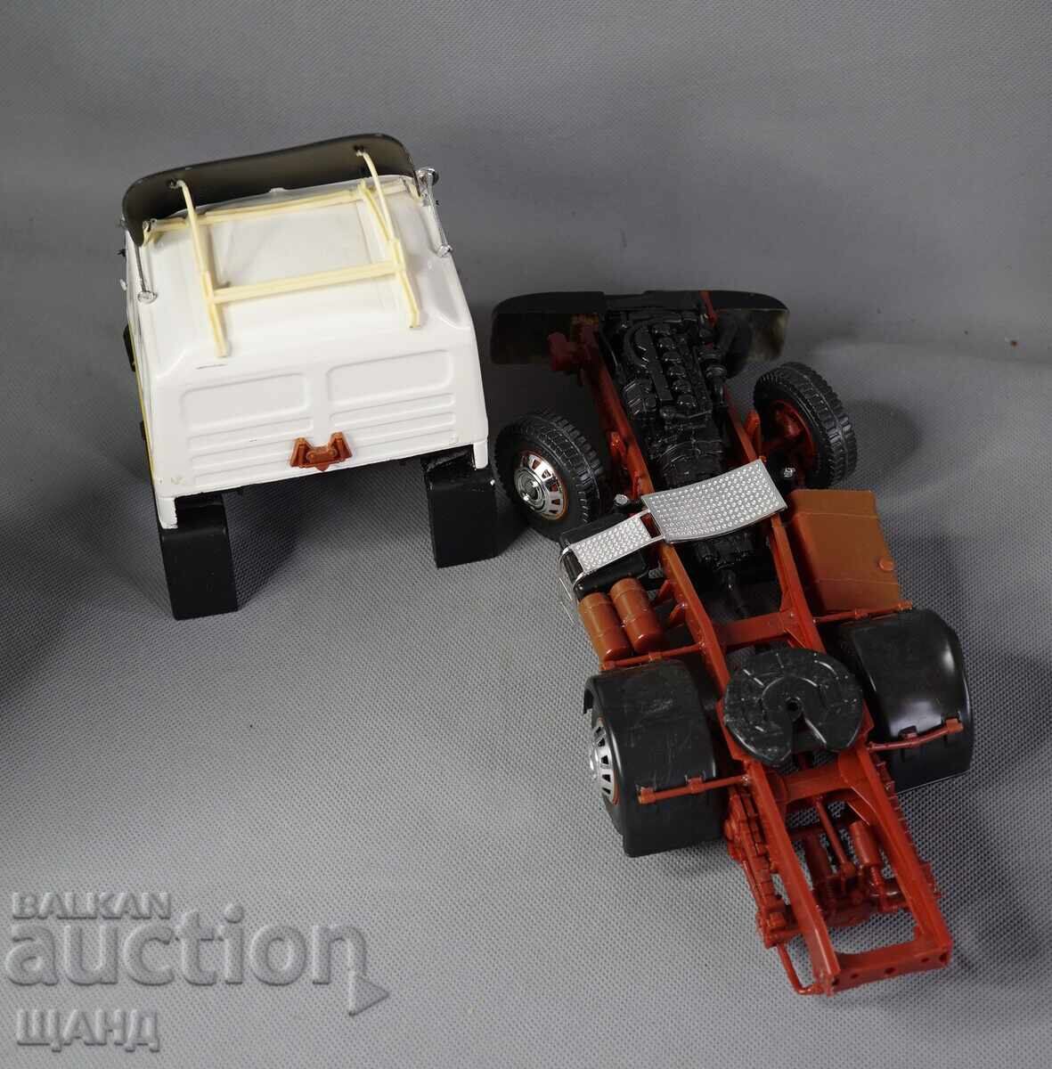 Livrarea MAN Jucărie veche din plastic model machetă camion TIR