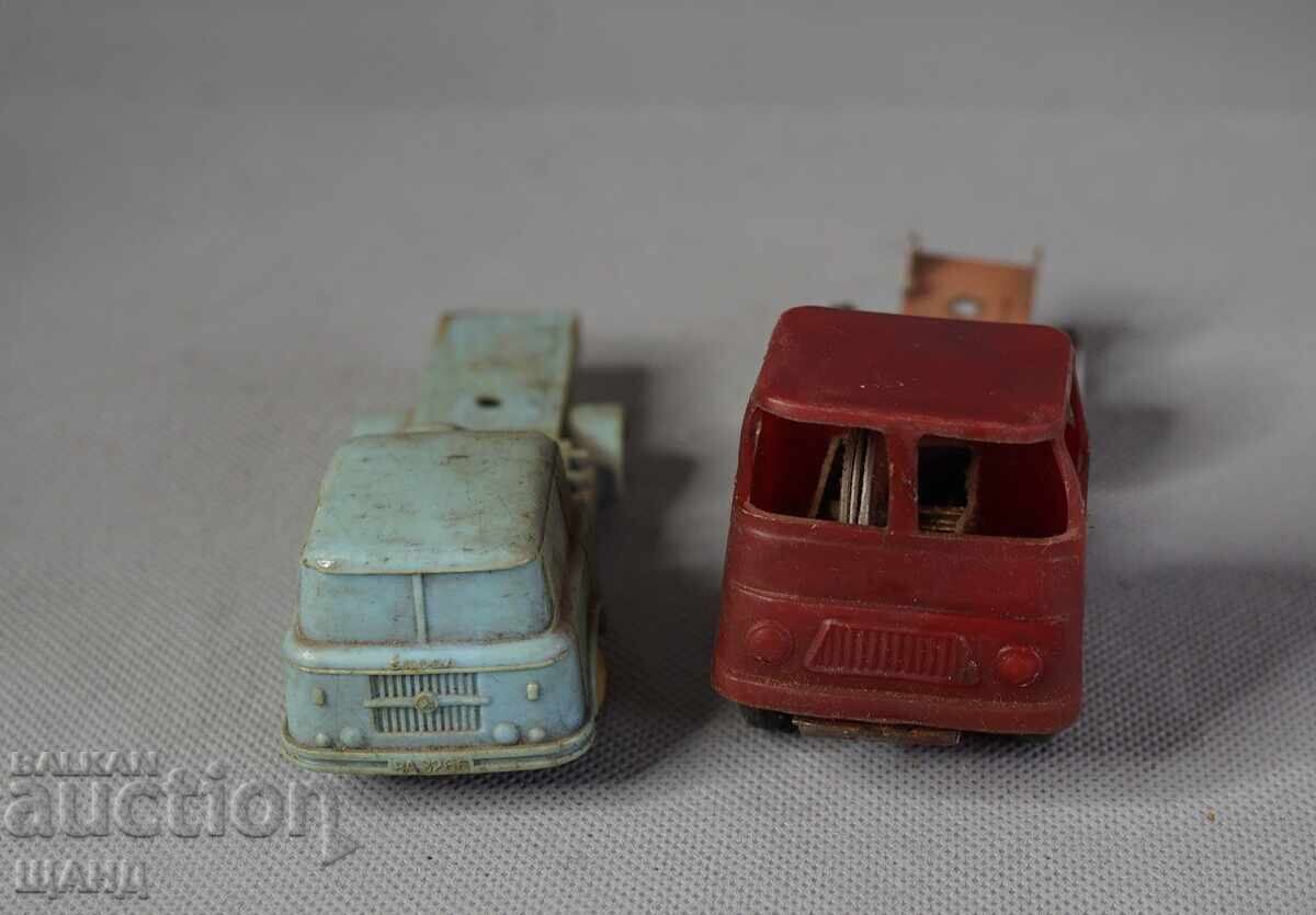 2 Jucării vechi model camion mașinuțe
