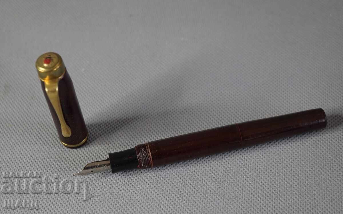 Καλίνκα Παλαιό βακελιτένιο στυλό με κουτί καπάκι με πασχαλίτσα με τιμή € 7.90 | 15.45 BGN