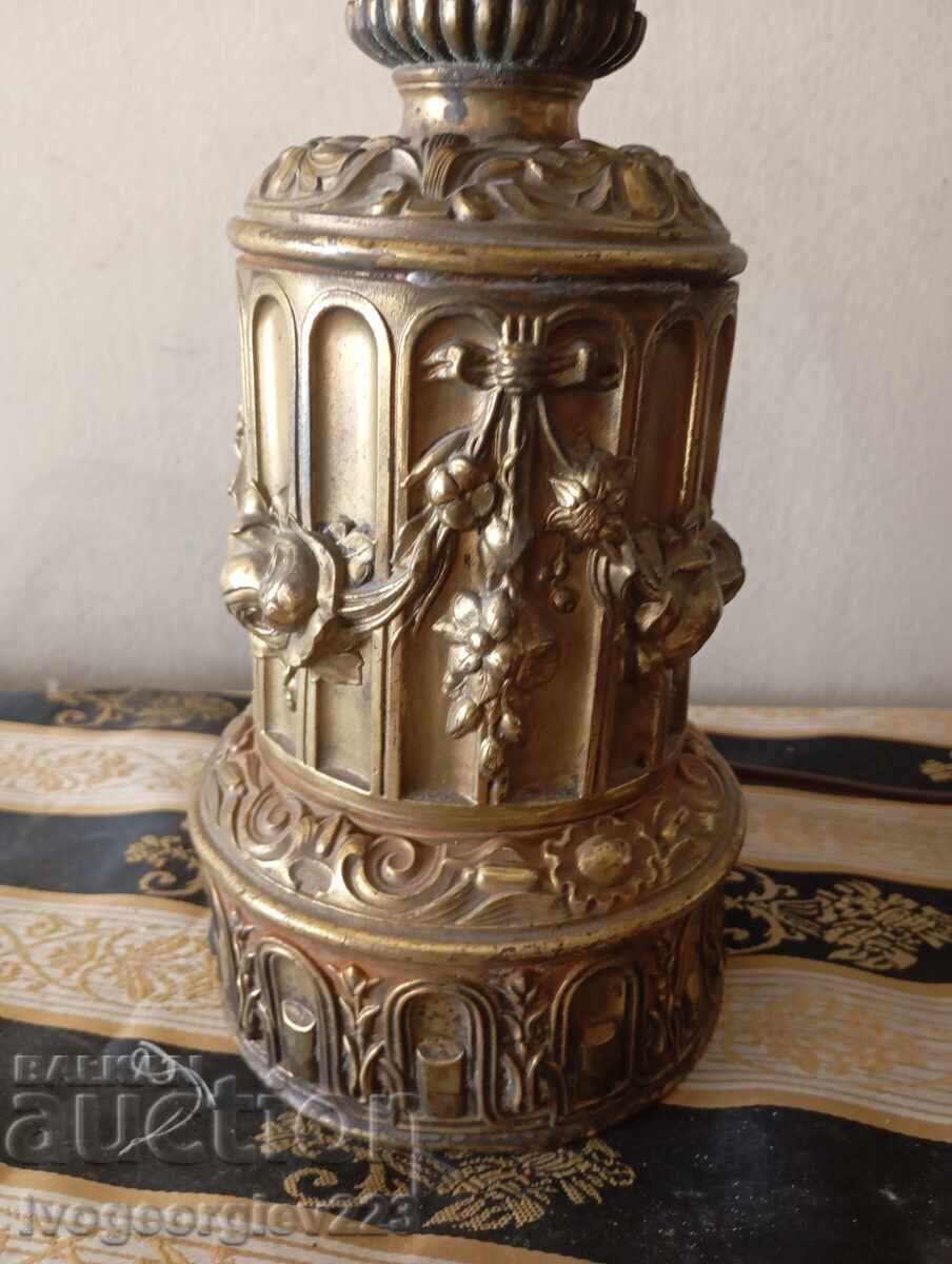 Lampă de masă în stil baroc cu preț € 95.00 | 185.80 BGN