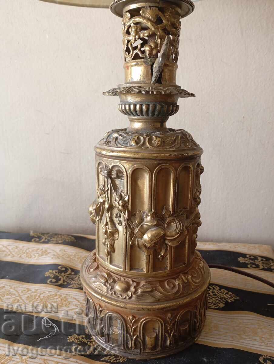 Licitație Lampă de masă în stil baroc