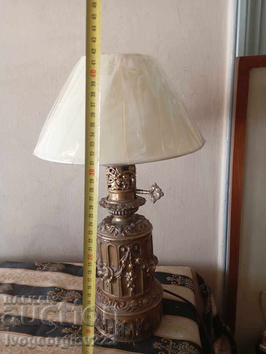 Livrarea Lampă de masă în stil baroc