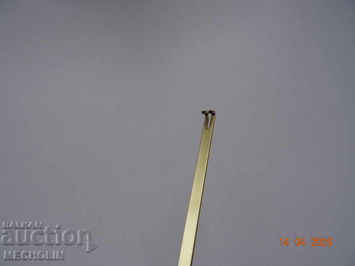 Livrarea PENDUL PENTRU CEAS DE PERETE