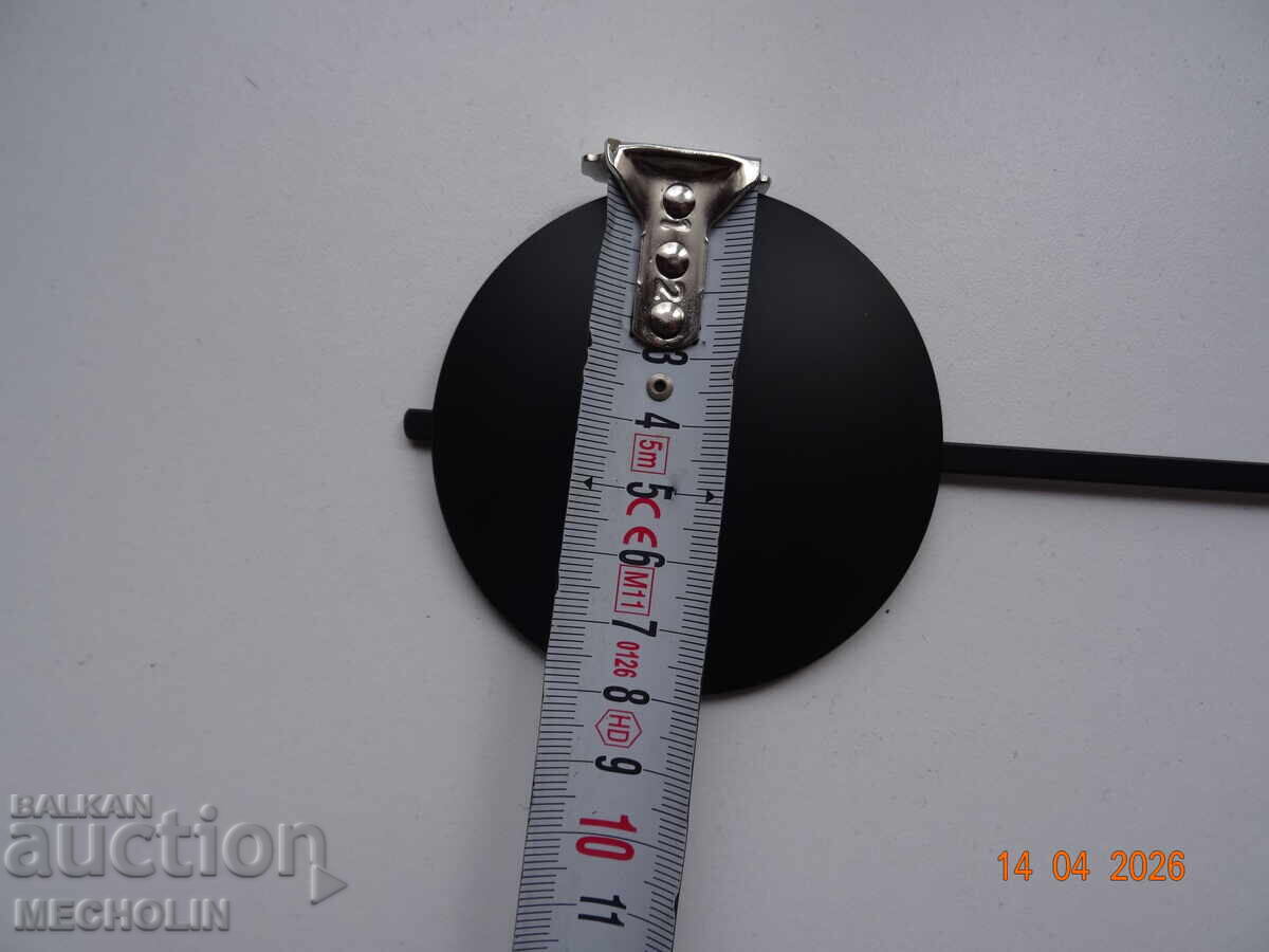 МАХАЛО ЗА СТЕНЕН   ЧАСОВНИК с цена € 15.00 | 29.34 лв.