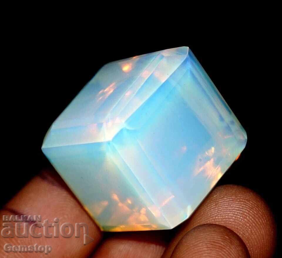 Licitație PREȚ DE START! 128,60 ct. set opal de foc natural cub cert. OMGTL de la 1 RON!