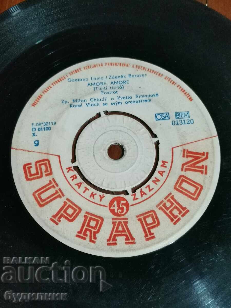 Pun în vânzare peste 100 de discuri de vinil. Preț super mic. OPRESC LICITAȚIA cu preț € 0.39 | 0.76 BGN