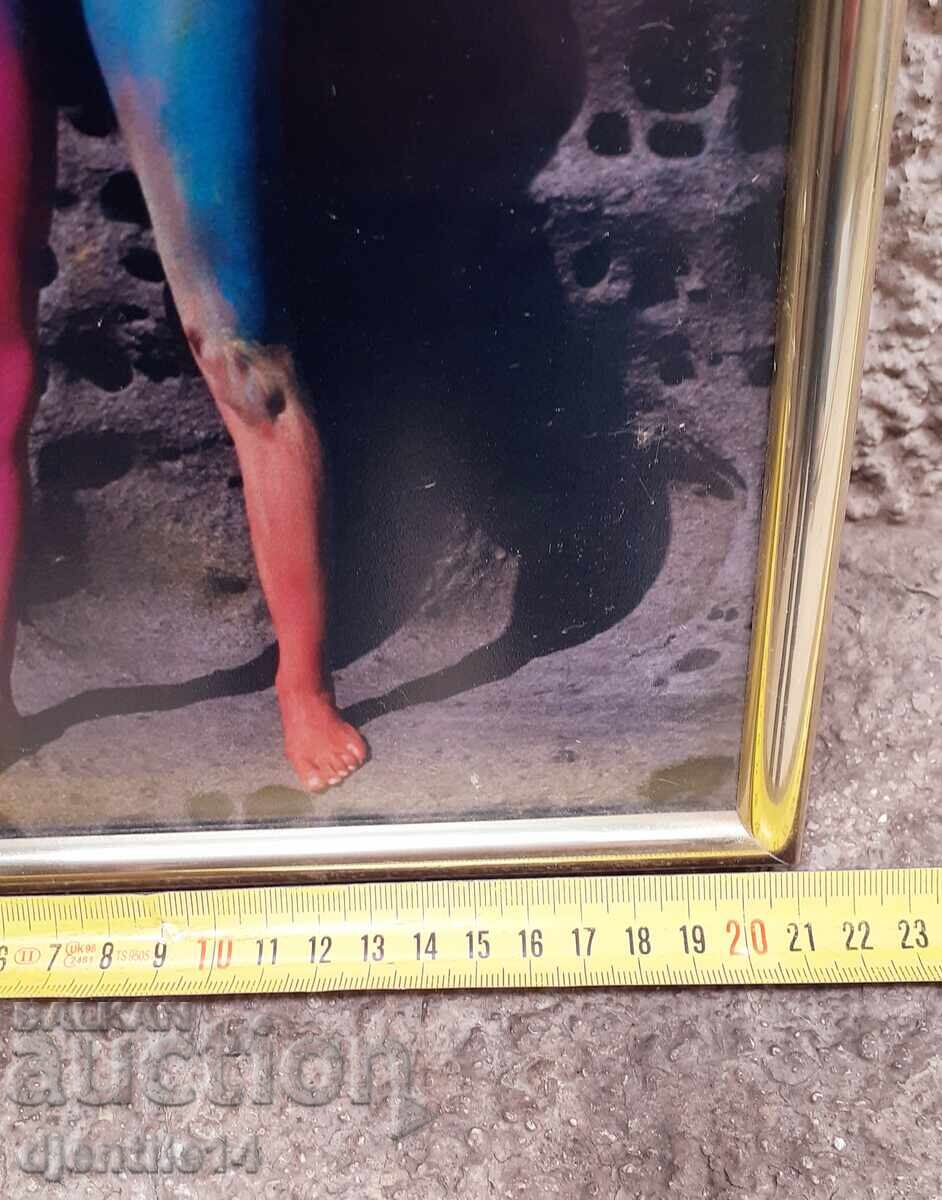 Фото еротика с цена € 40.00 | 78.23 лв.