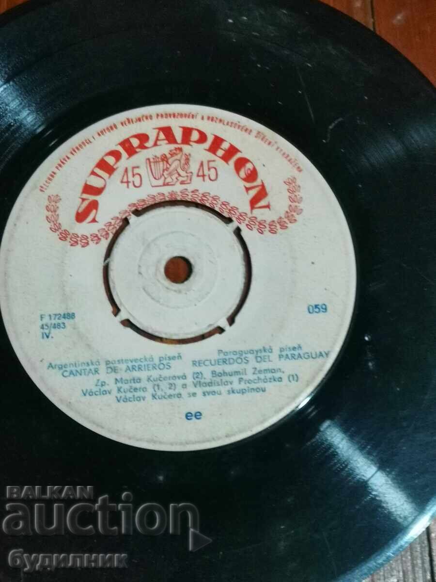 Licitație Pun în vânzare peste 100 de discuri de vinil. Preț super mic. OPRESC LICITAȚIA