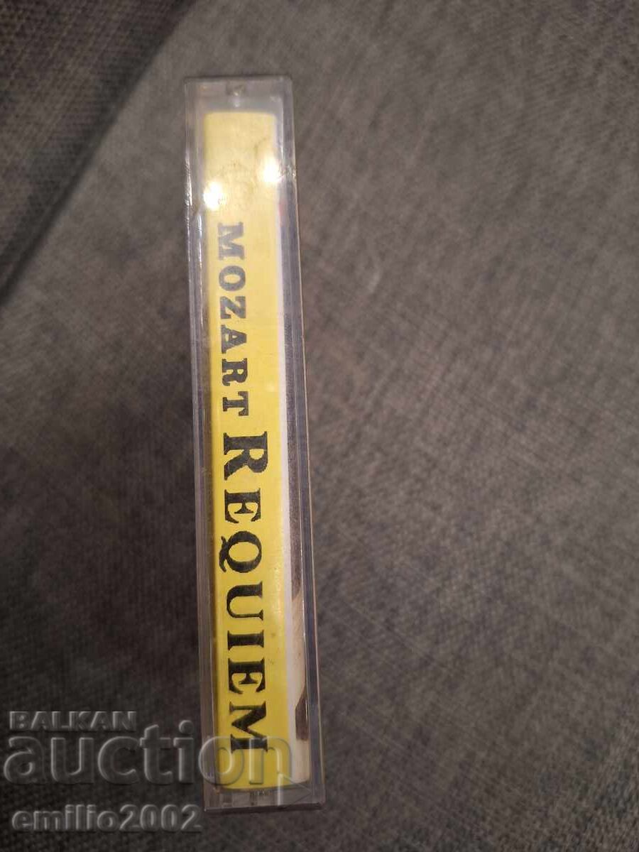 Audio cassette - Mozart with price € 1.49 | 2.91 BGN