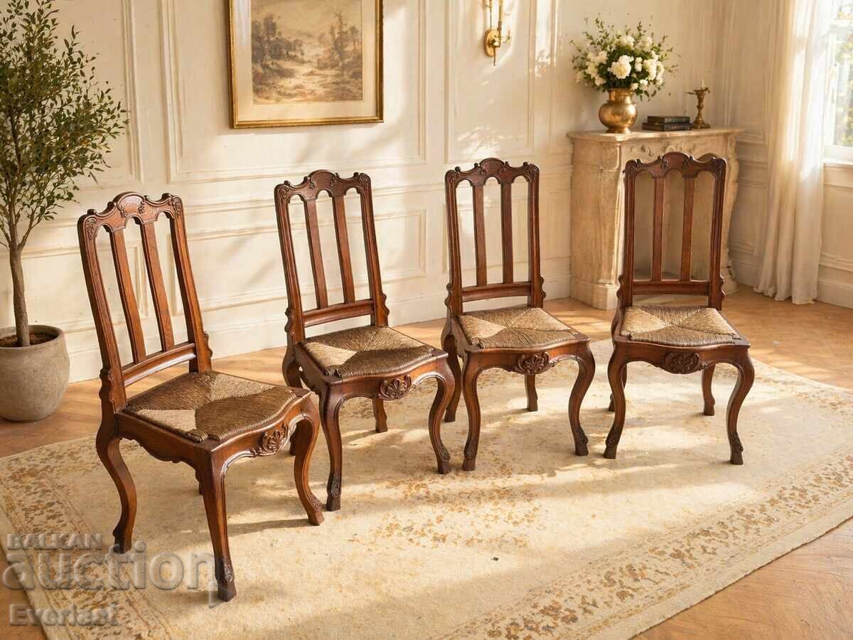 Δημοπρασία Τέσσερις καρέκλες