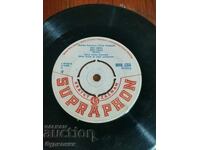 Пускам над 100 грамофонни плочи. Супер ниска цена.СПИРАМ АУК