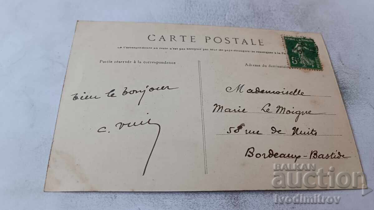 Carte poștală Quimper Vue du Port cu preț € 1.87 | 3.66 BGN