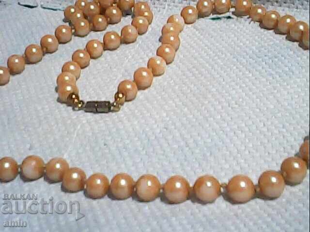 Παλιό κολιέ με μαργαριτάρια με τιμή € 10.00 | 19.56 BGN