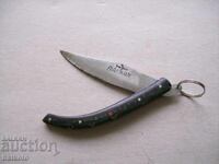 Un cuțit de buzunar frumos