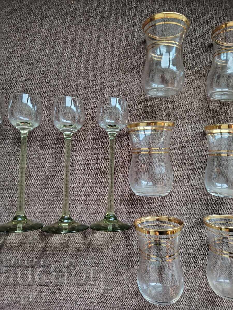 Πολλά γυάλινα σκεύη - 5