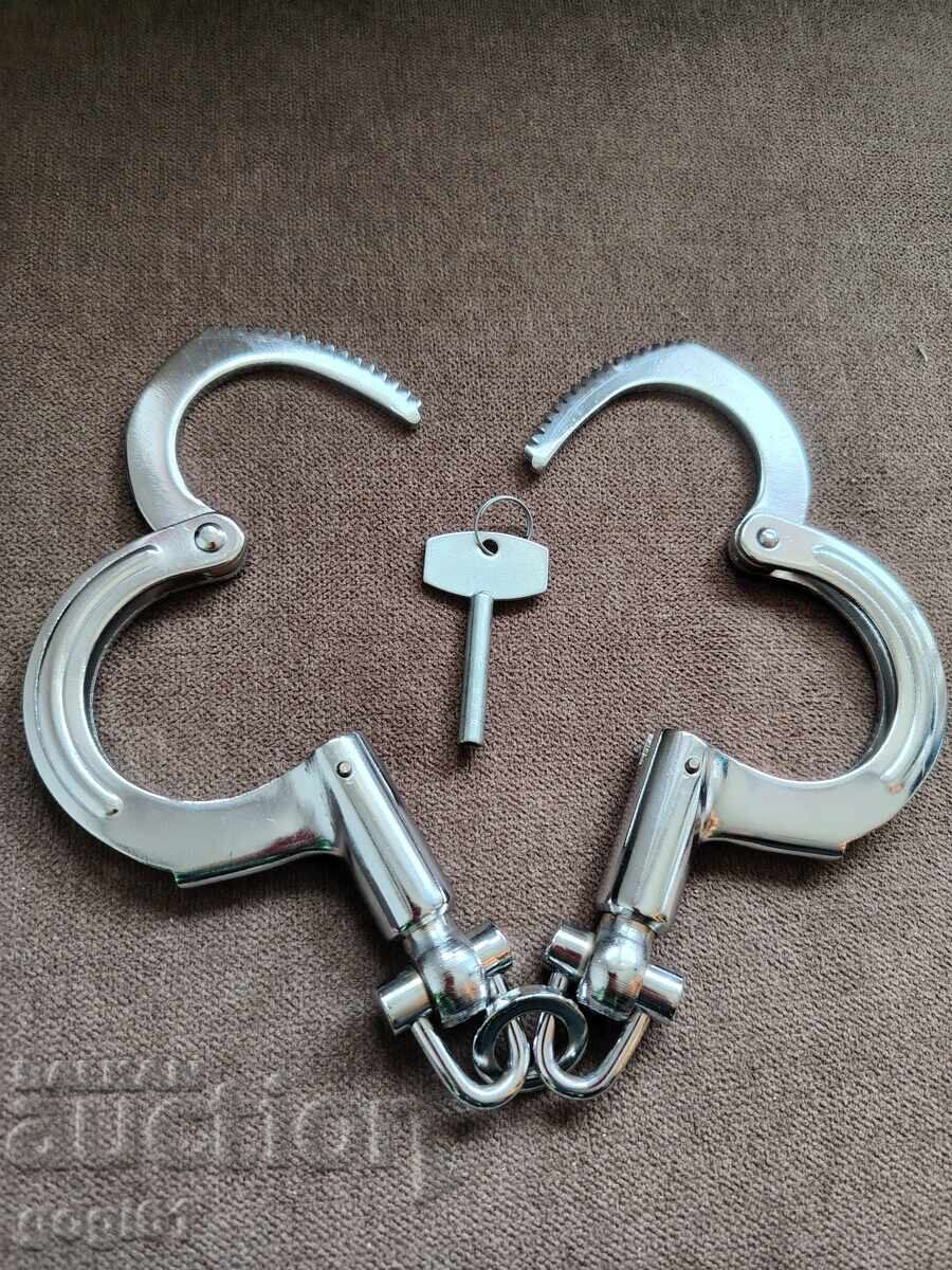 Cătușe de calitate - 5