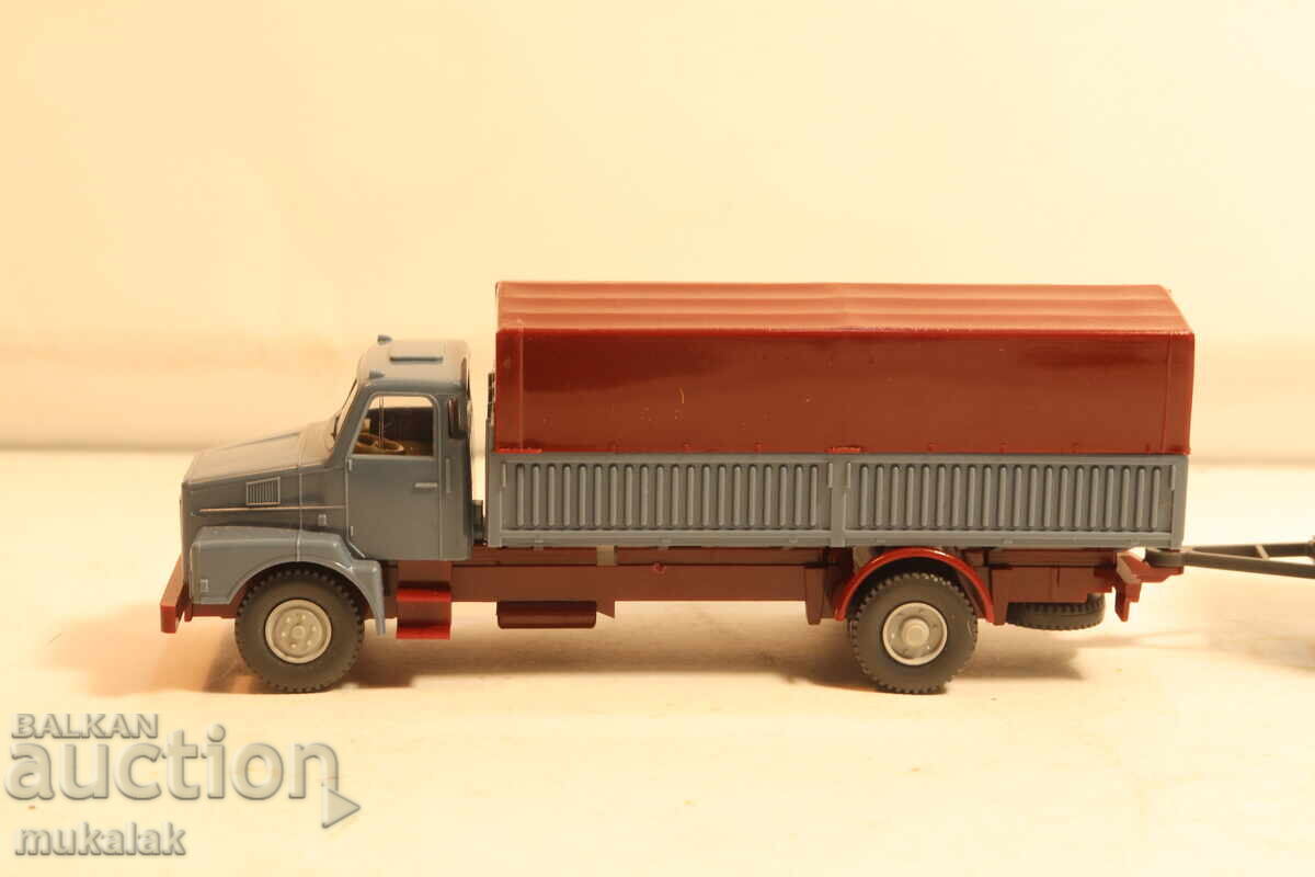 WIKING H0 1/87 VOLVO N 10 ΜΟΝΤΕΛΟ ΦΟΡΤΗΓΟΥ TIR με τιμή € 19.00 | 37.16 BGN