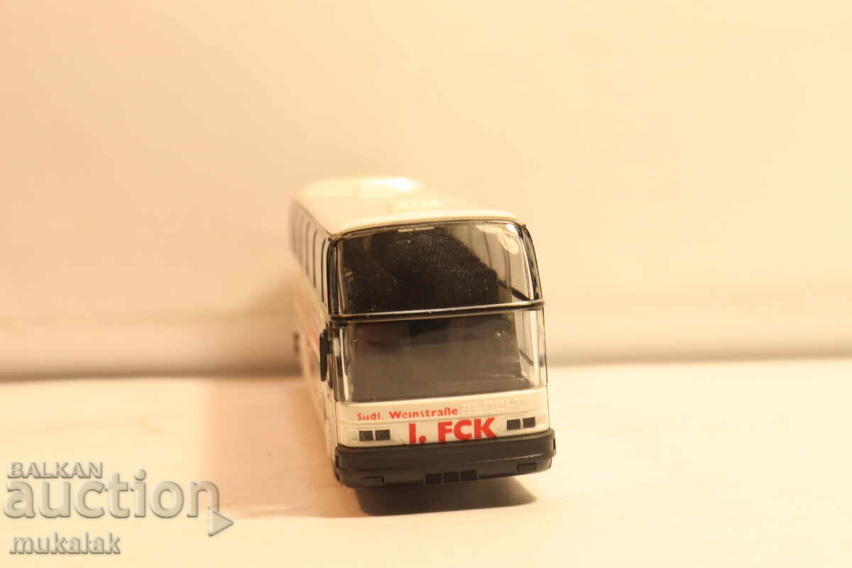 Παράδοση RIETZE H0 1/87 NEOPLAN KAISERSLAUTERN ΜΟΝΤΕΛΟ ΛΕΩΦΟΡΕΙΟΥ