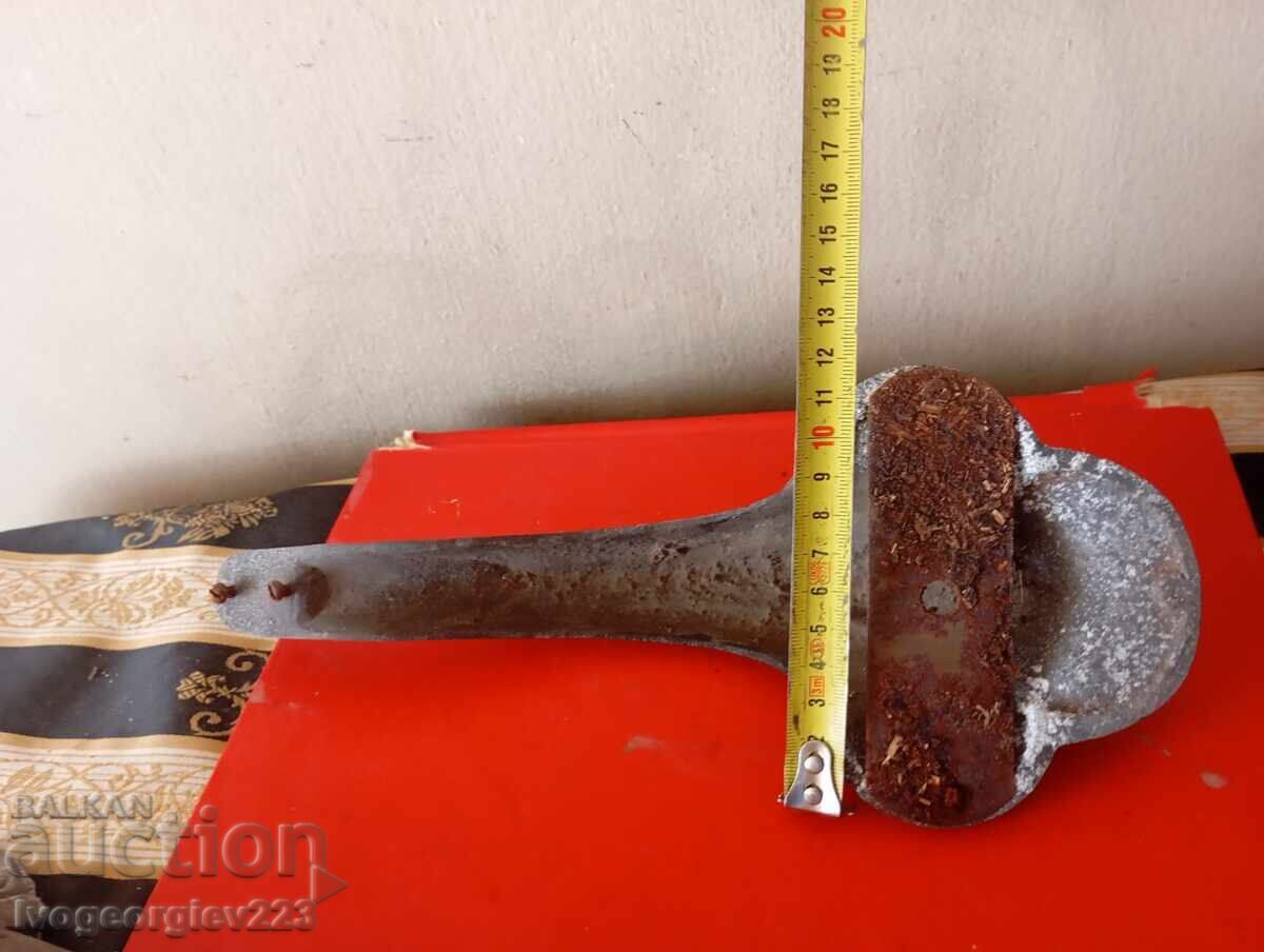 Licitație Set patru picioare, feronerie