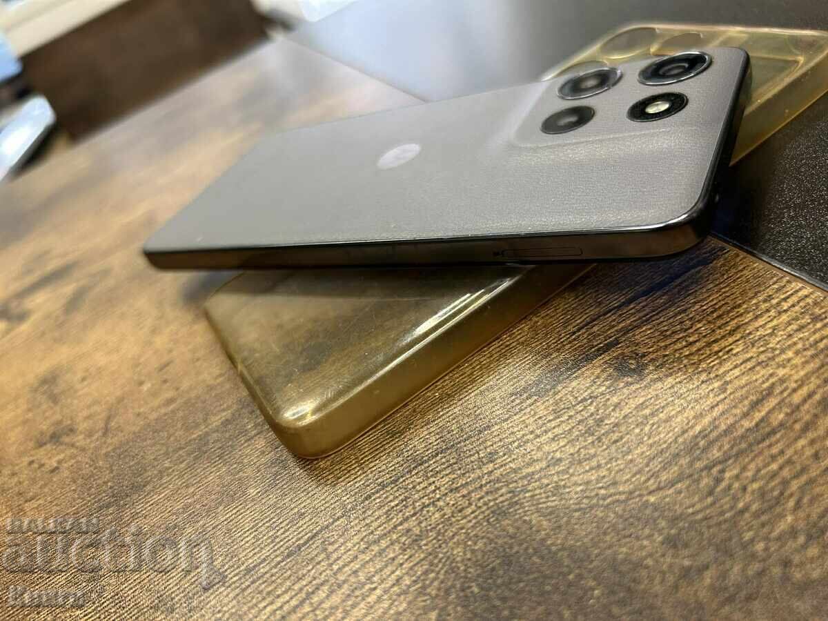 Livrarea Telefon Motorola G15 Power 256 GB