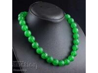 Licitatie! 284 seturi colier cu un singur rând din jad de la 1 RON!