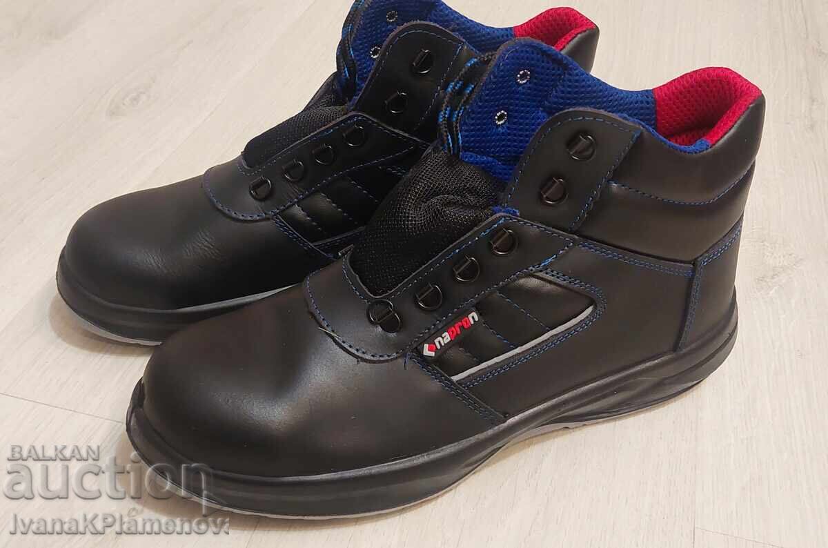 Shoes new men's size 45