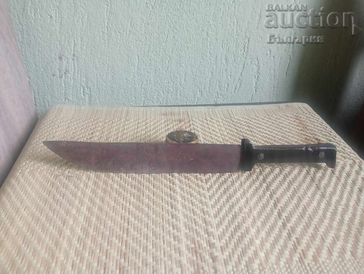 Massive old knife for restoration – Solid steel