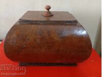 Cutie de țigări vintage din lemn