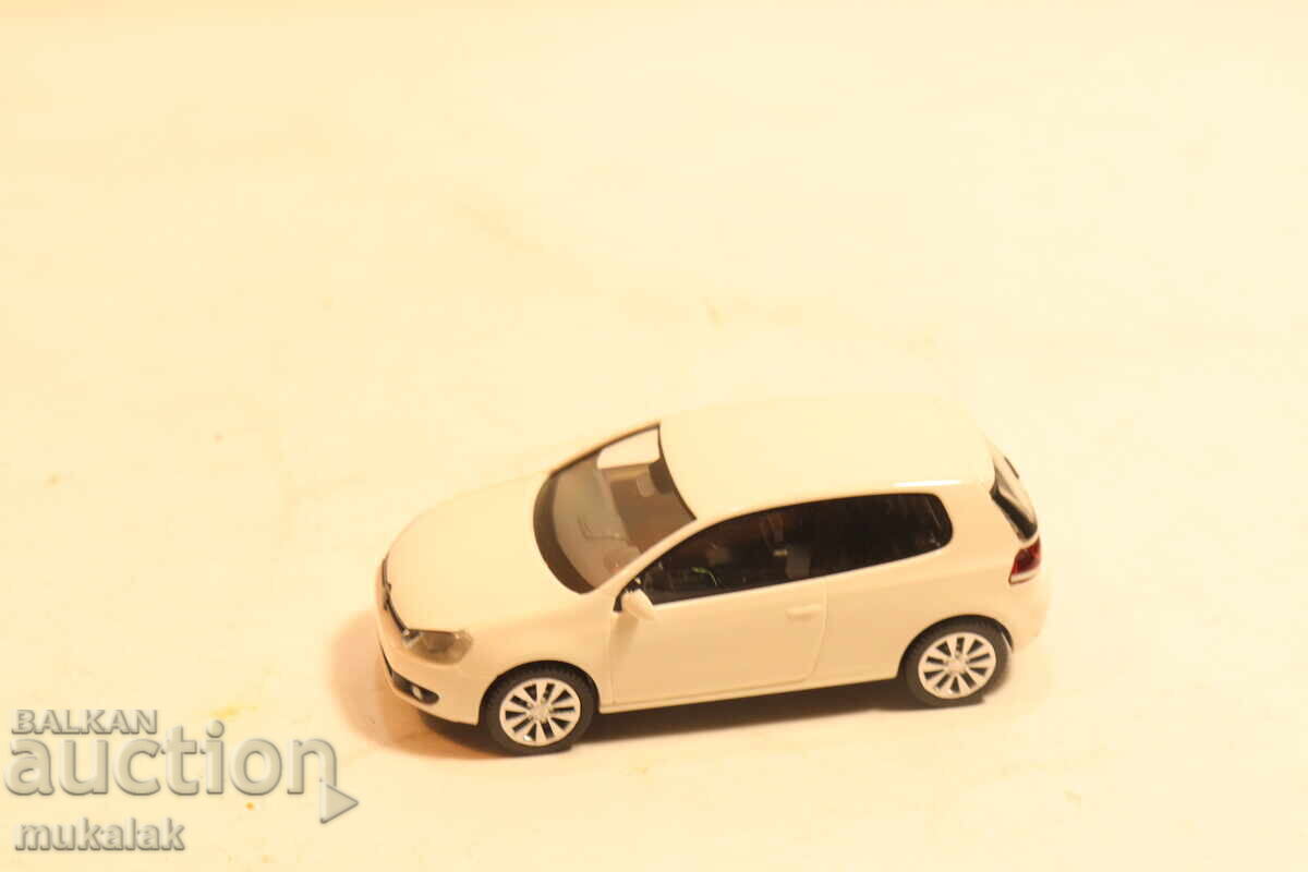 WIKING  H0 1/87  VW  GOLF   МОДЕЛ КОЛИЧКА с цена € 10.00 | 19.56 лв.