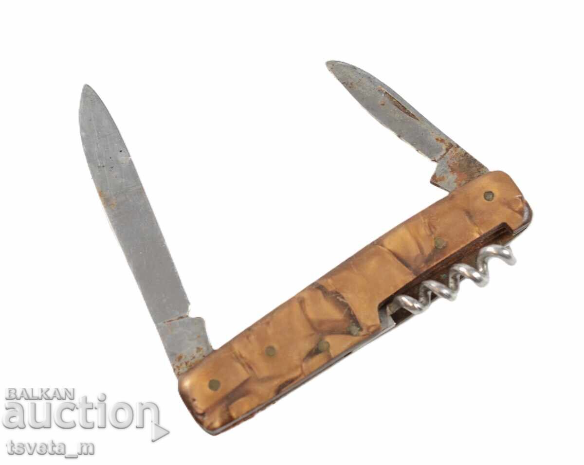 Delivery of 3-tool pocket knife