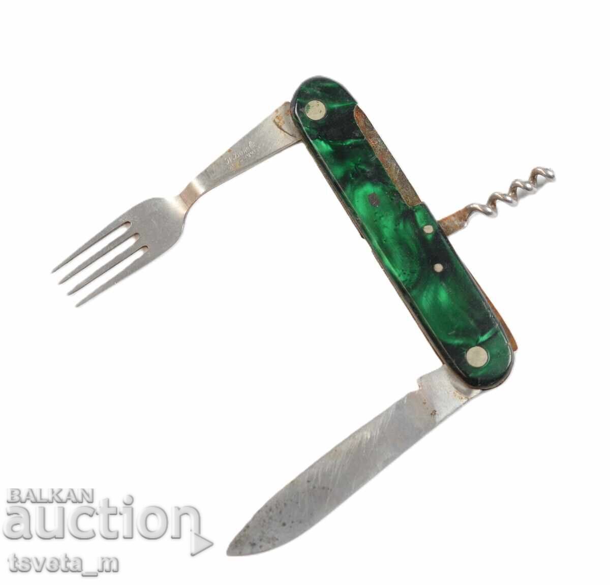 Auction  3-tool pocket knife