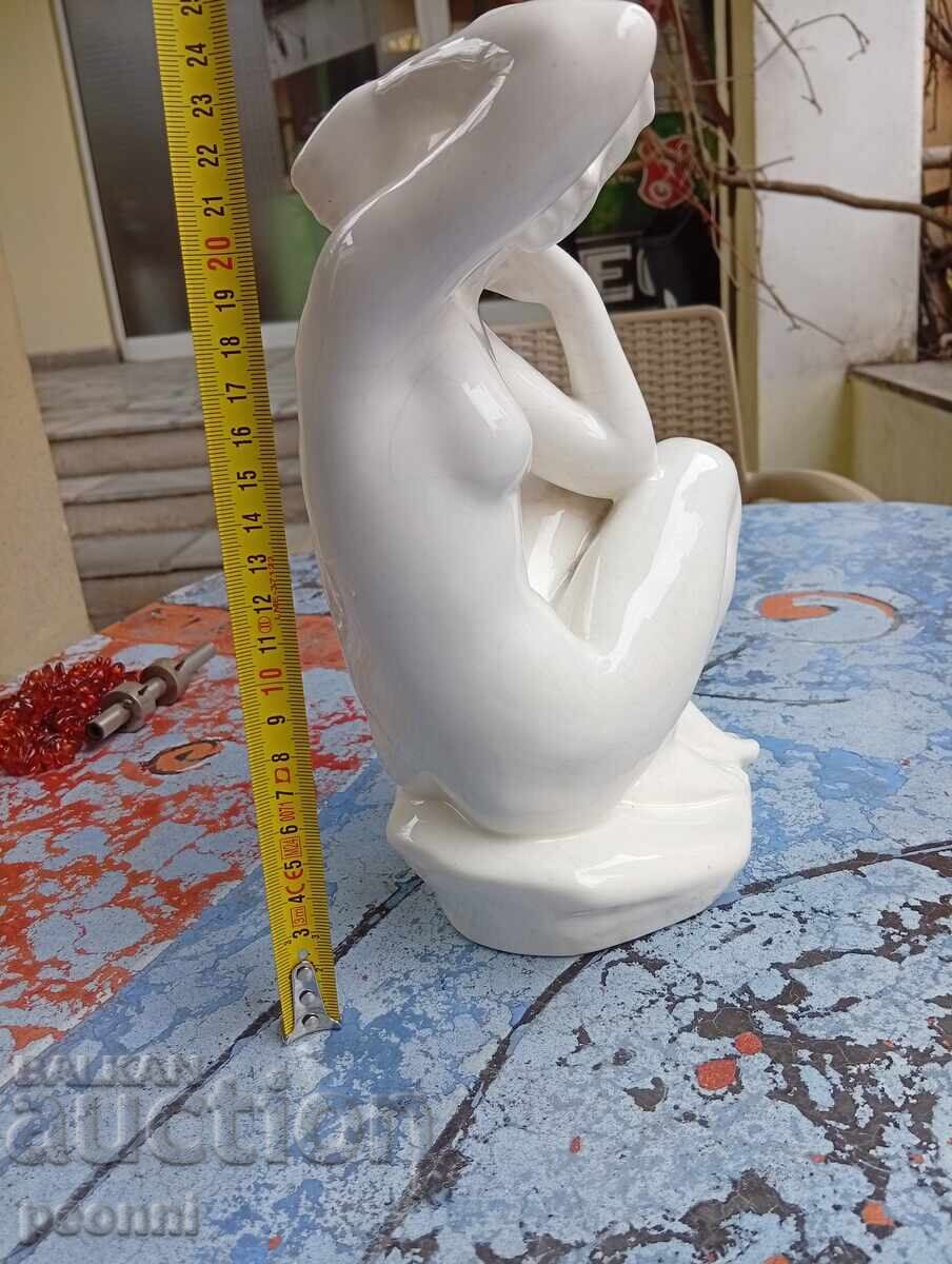 Όμορφη, μεγάλη πορσελάνινη φιγούρα κοριτσιού - 6