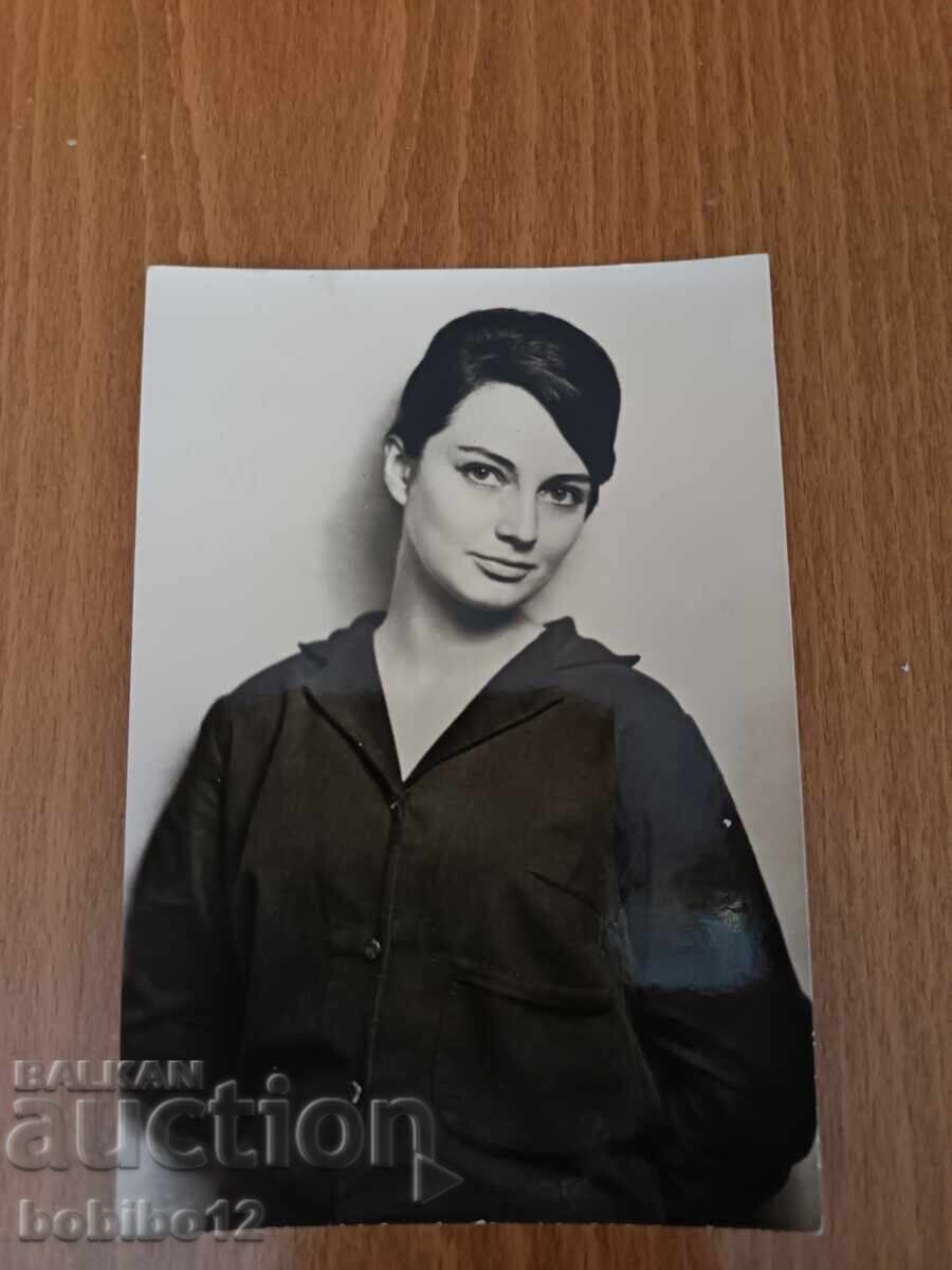 carte poștală Nevena Kokanova cu preț € 10.00 | 19.56 BGN