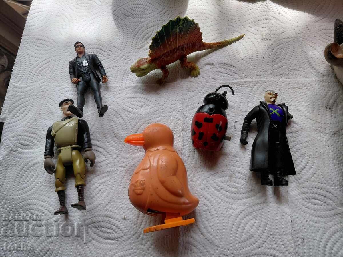 jucării vechi, lot unu cu preț € 0.01 | 0.02 BGN