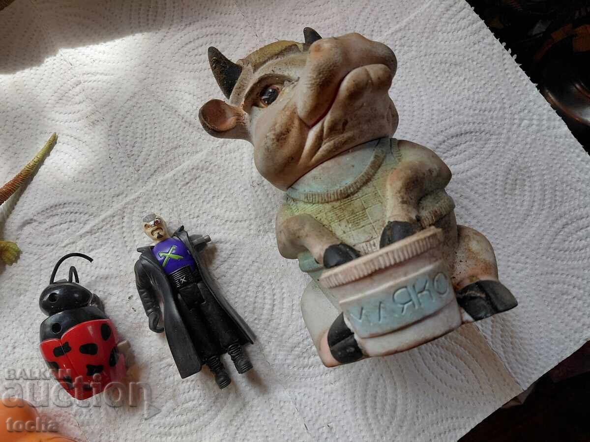 Licitație jucării vechi, lot unu