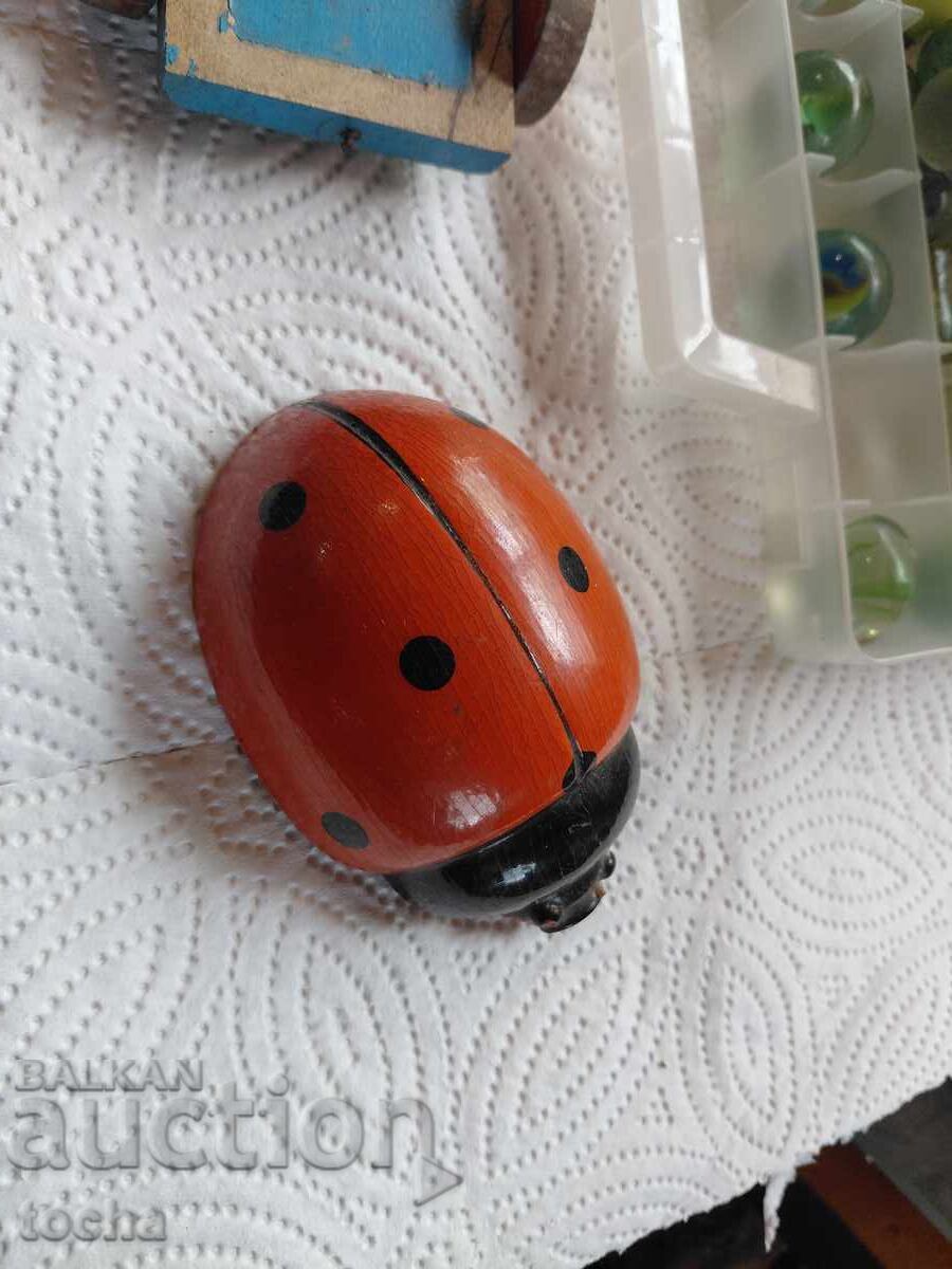 Licitație jucării vechi, lot două