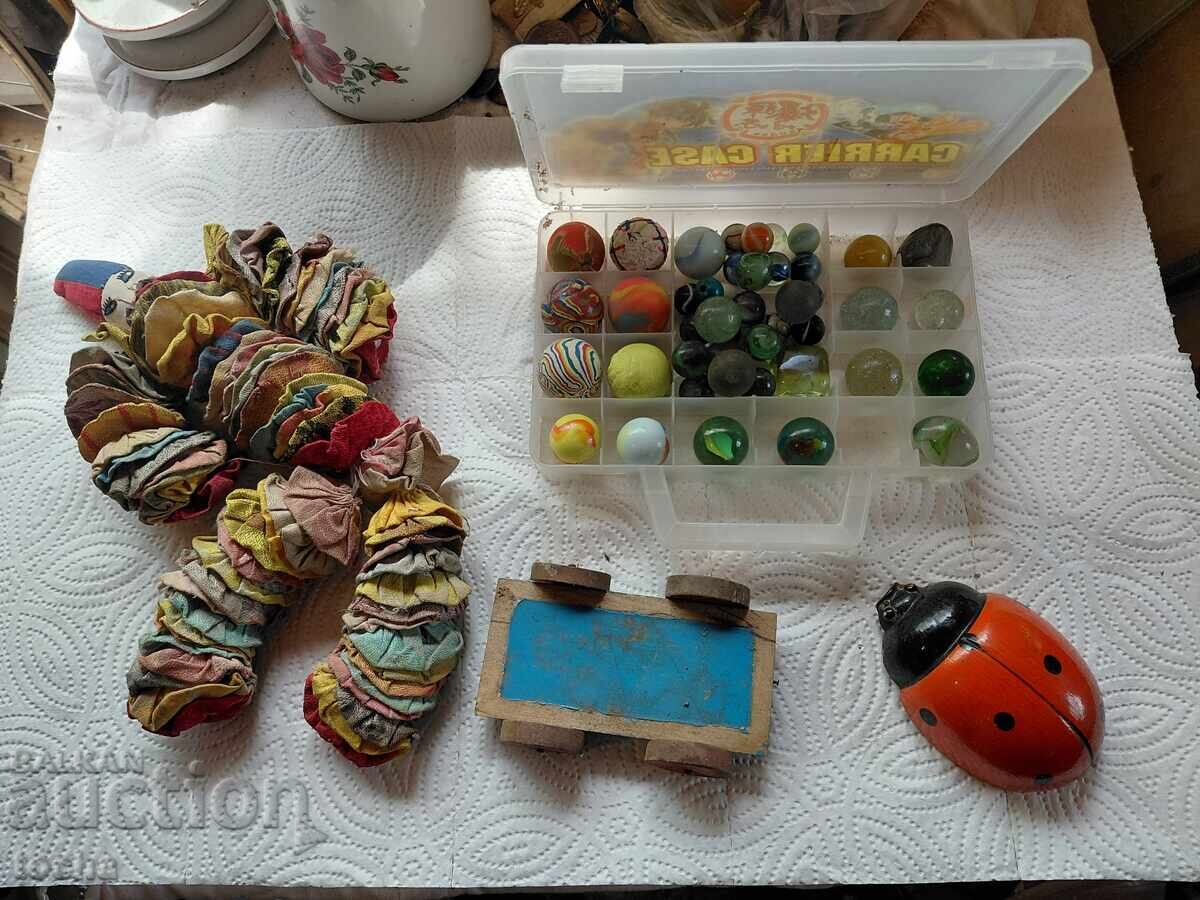 jucării vechi, lot două